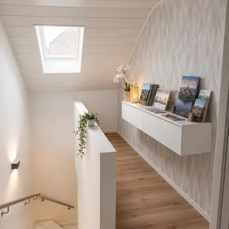 Design Nahe Cochem Mit Balkon - Fuer Bis Zu 4 Personen -95 Qm - Eifel-mosel Lounge Appartement Greimersburg
