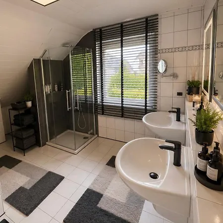 Design Nahe Cochem Mit Balkon - Fuer Bis Zu 4 Personen -95 Qm - Eifel-mosel Lounge * Greimersburg